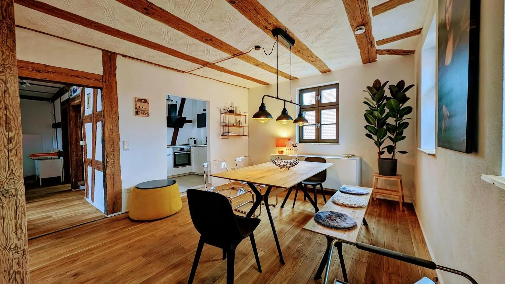 Altes Zollhaus - Central - Lovely - Luxury - Maisonette Apartment Schwabach 0*,  Germany